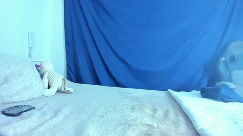 Emi online show from 01/28/25, 05:46