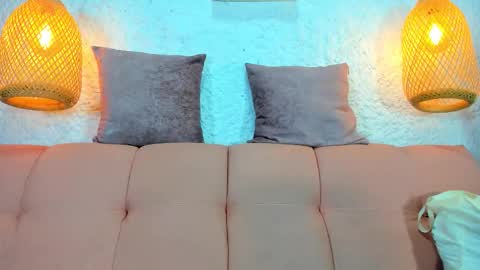 Snapshot of emiily_s chatting on 12/02/25, 11:59 Emily online show from 12/02/25, 11:59