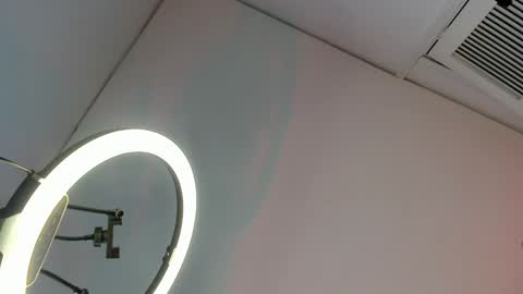   online show from 01/08/25, 08:50