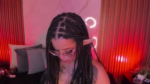   online show from 03/06/25, 10:15