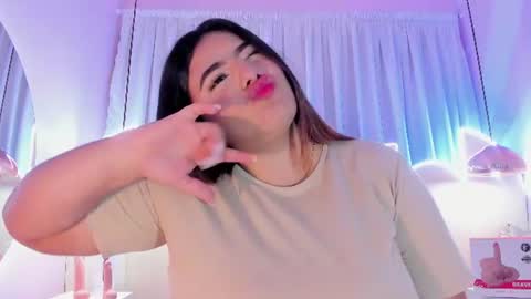 Snapshot of emiilygrace_ chatting on 06/11/26, 11:41 Emiily Grace online show from 06/11/26, 11:41