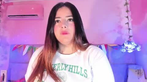 Snapshot of emiilygrace_ chatting on 06/19/26, 11:25 Emiily Grace online show from 06/19/26, 11:25