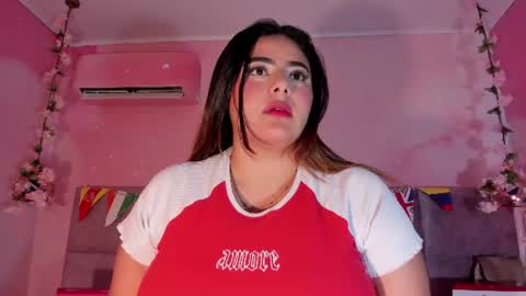 Snapshot of emiilygrace_ chatting on 07/02/26, 11:38 Emiily Grace online show from 07/02/26, 11:38