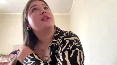 Milena online show from 07/28/26, 11:17
