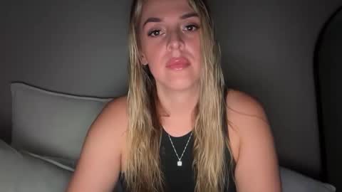 emilelovesyou online show from 05/02/26, 09:42