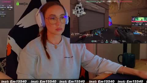 Emili online show from 01/16/25, 01:04