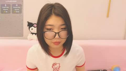 Snapshot of emili_blanc chatting on 01/28/25, 02:32 Emili online show from 01/28/25, 02:32