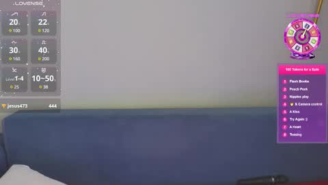 Snapshot of emili_blanc chatting on 03/01/25, 05:52 Emili online show from 03/01/25, 05:52
