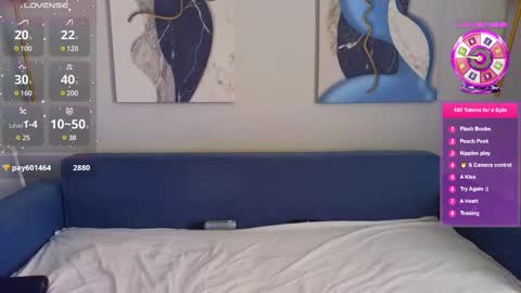 Snapshot of emili_blanc chatting on 03/07/25, 05:18 Emili online show from 03/07/25, 05:18