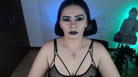 POWERFULL GODDESS EMILI online show from 04/30/26, 10:47