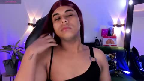 Emili roux online show from 06/12/26, 10:25
