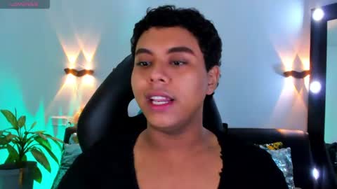 Snapshot of emili_roux chatting on 07/20/26, 11:12 Emili roux online show from 07/20/26, 11:12