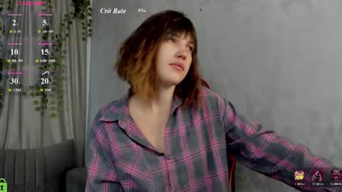Snapshot of emilia_cross chatting on 07/14/26, 01:19 Emilia online show from 07/14/26, 01:19