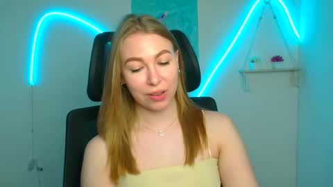 Emilia online show from 05/07/26, 05:35