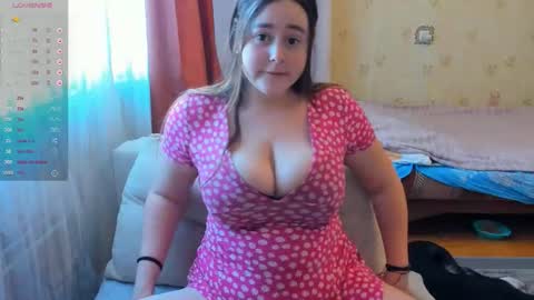 Snapshot of emilia_keating chatting on 02/28/26, 09:21 Emilia online show from 02/28/26, 09:21