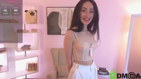 Snapshot of emilia_sanders chatting on 12/14/25, 06:45 Tracy online show from 12/14/25, 06:45