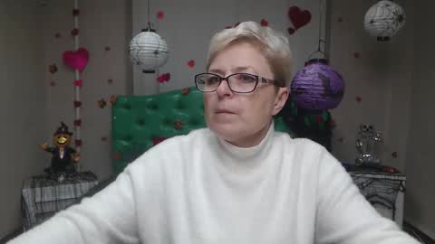 EmiliaGree online show from 11/09/25, 06:01