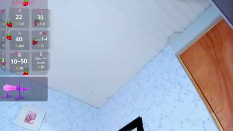 Emilie James online show from 02/16/25, 06:32