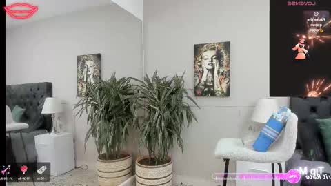 Emilio online show from 10/27/25, 11:03