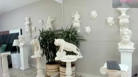 Emilio online show from 11/16/25, 11:05