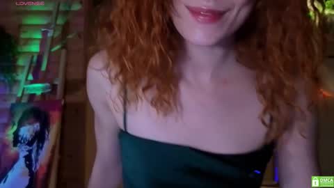 Emi  online show from 11/08/25, 08:18