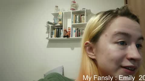 Emily online show from 05/09/26, 09:09