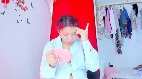 emily online show from 11/01/25, 01:24