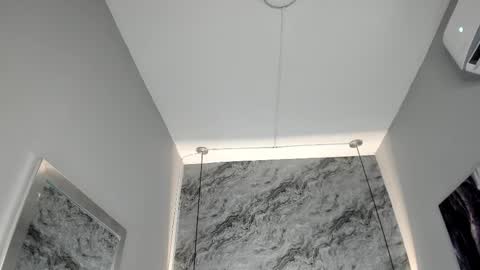 Snapshot of emilly_mell chatting on 09/17/25, 11:01 emilly_mell online show from 09/17/25, 11:01