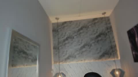 Snapshot of emilly_mell chatting on 11/05/25, 11:21 emilly_mell online show from 11/05/25, 11:21