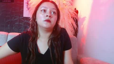 Snapshot of emily175445 chatting on 05/28/26, 01:41 emily175445 online show from 05/28/26, 01:41