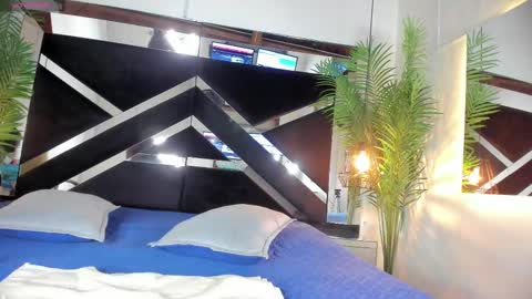 Emily  online show from 02/22/25, 11:02