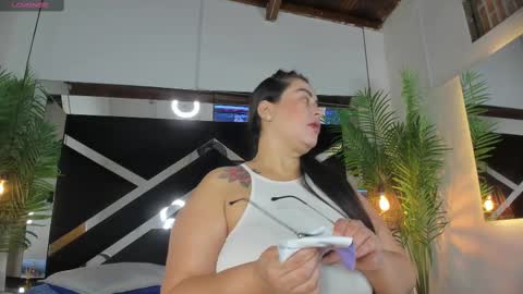 Emily  online show from 02/26/25, 11:09