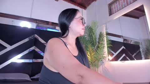 Emily  online show from 10/02/25, 11:06