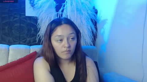 Snapshot of emily308876 chatting on 06/04/26, 01:50 emily308876 online show from 06/04/26, 01:50
