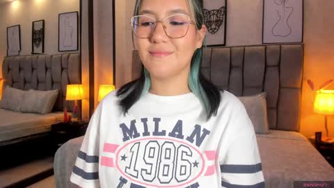 Emily online show from 12/21/24, 07:03