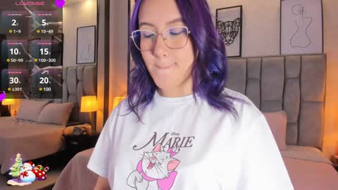 Emily online show from 01/05/25, 03:43