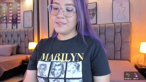 Emily online show from 01/21/25, 03:48