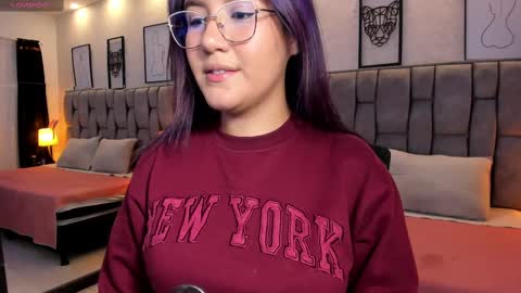 Emily online show from 02/20/25, 04:28