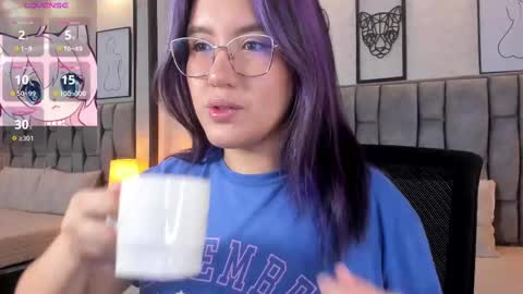 Emily online show from 02/28/25, 03:37