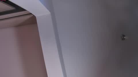 Snapshot of emily_____ chatting on 04/07/26, 01:50 emily valentina online show from 04/07/26, 01:50