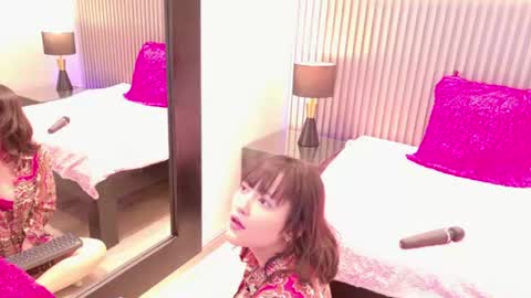 Snapshot of emily_amura chatting on 07/09/26, 04:11 CALL ME EMILY online show from 07/09/26, 04:11