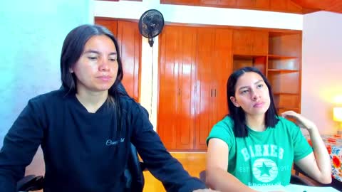 Snapshot of emily_and_soffy chatting on 04/04/26, 12:46 Emily and Soffy online show from 04/04/26, 12:46