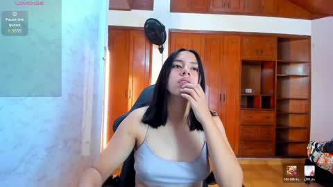 Snapshot of emily_and_soffy chatting on 04/17/26, 12:30 Emily and Soffy online show from 04/17/26, 12:30