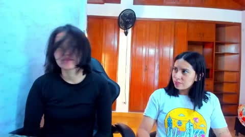 Snapshot of emily_and_soffy chatting on 04/24/26, 12:40 Emily and Soffy online show from 04/24/26, 12:40