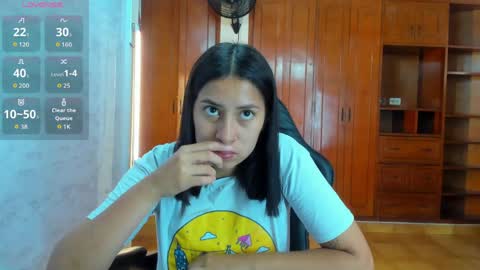 Snapshot of emily_and_soffy chatting on 05/08/26, 01:05 Emily and Soffy online show from 05/08/26, 01:05