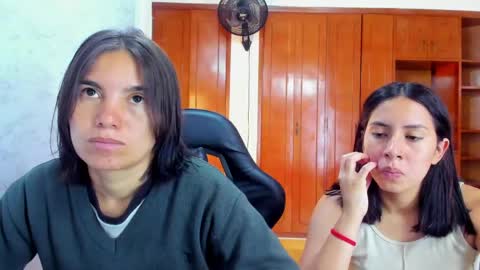 Snapshot of emily_and_soffy chatting on 05/11/26, 12:00 Emily and Soffy online show from 05/11/26, 12:00