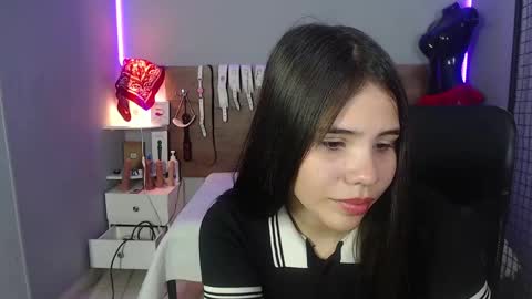              online show from 12/05/24, 08:22