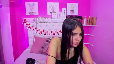              online show from 02/09/25, 03:01