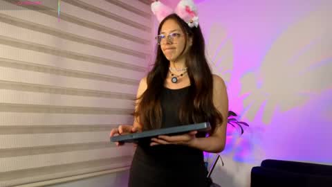 Snapshot of emily_cookk chatting on 03/30/26, 10:22 Emily online show from 03/30/26, 10:22