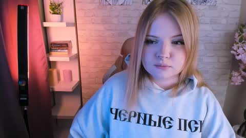 emily_coyness online show from 03/28/26, 03:00